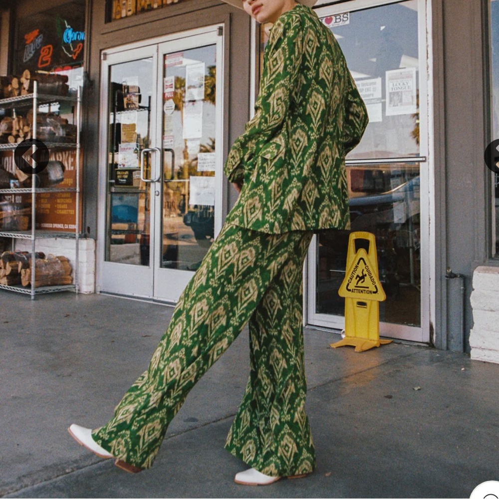 Arnhem Nellie Tailored Pants in Cactus π΅ - Picture 1 of 12